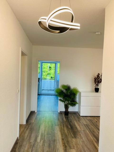 Apartment 160Qm 5 Schlafzimmer 1 Wohnzimmer Terrasse Und Balkon Wilhelmshaven Exterior foto